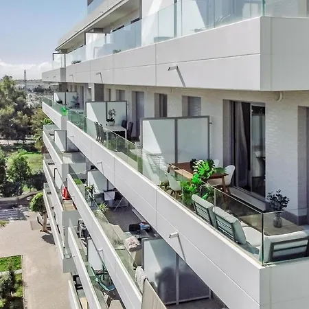 Jg- Modern In Nueva Andalucia Apartment