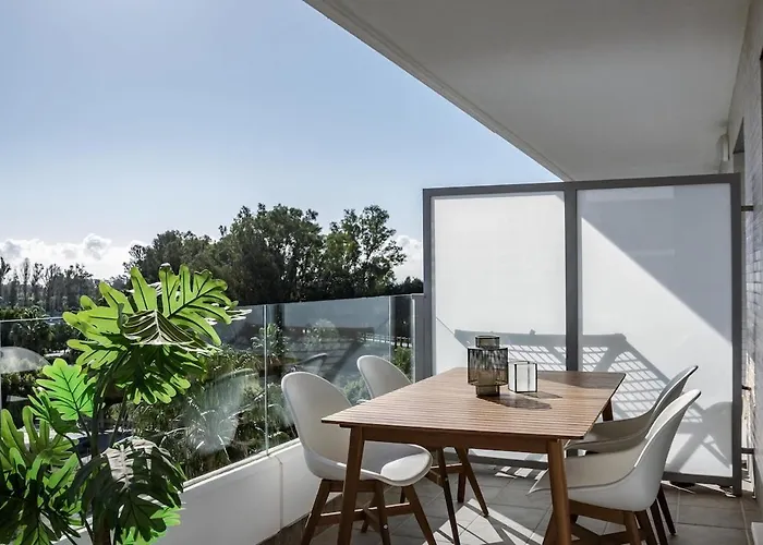 Jg- Modern In Nueva Andalucia