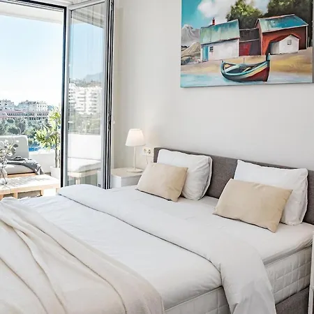Jg- Modern In Nueva Andalucia Apartment Marbella