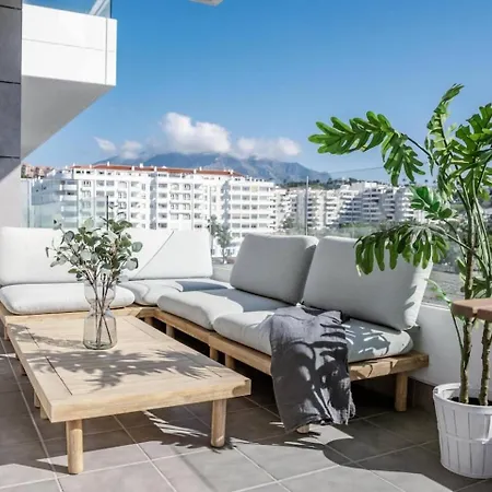 Jg- Modern In Nueva Andalucia Apartment