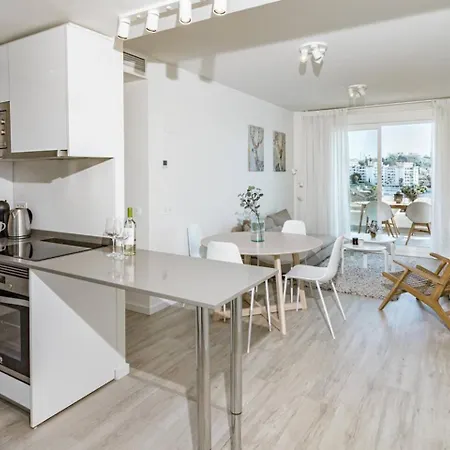 Jg- Modern In Nueva Andalucia Apartamento *