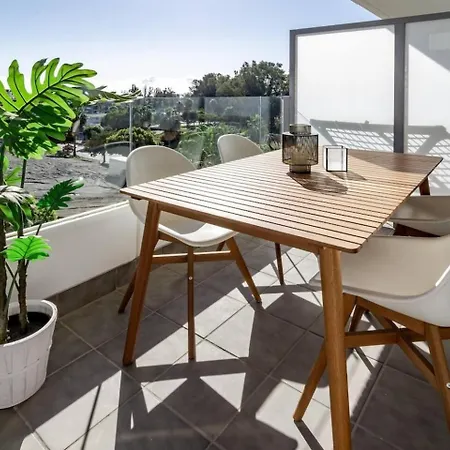 Jg- Modern In Nueva Andalucia Apartment