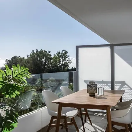 Jg- Modern In Nueva Andalucia Apartment Marbella