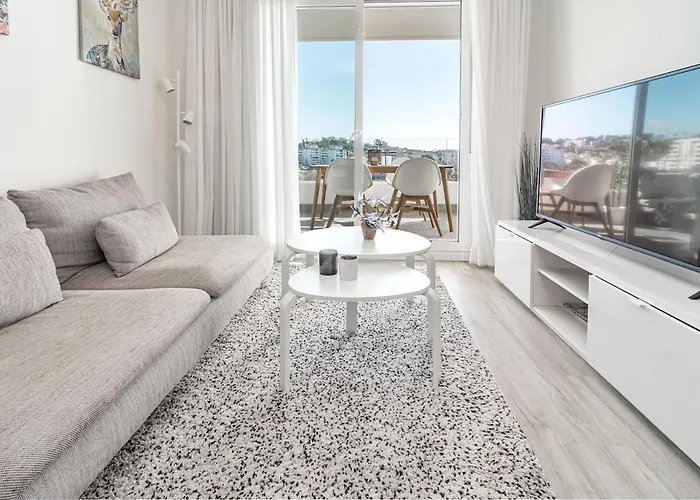 Jg- Modern In Nueva Andalucia Apartmán *