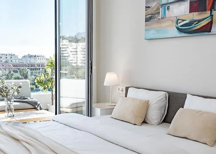 Jg- Modern In Nueva Andalucia Apartmán